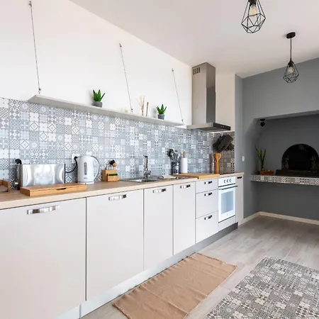 בית נופש Akivillas Calheta Aura