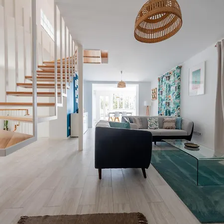 בית נופש Akivillas Calheta Aura ארקו דה קלחטה