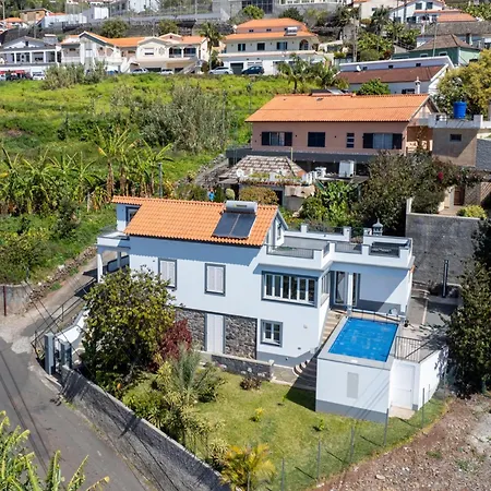 Akivillas Calheta Aura בית נופש *