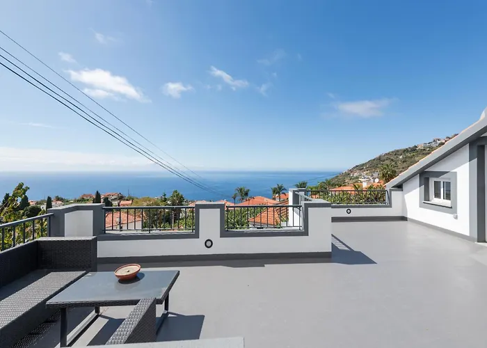 Akivillas Calheta Aura * Arco da Calheta (Madeira)