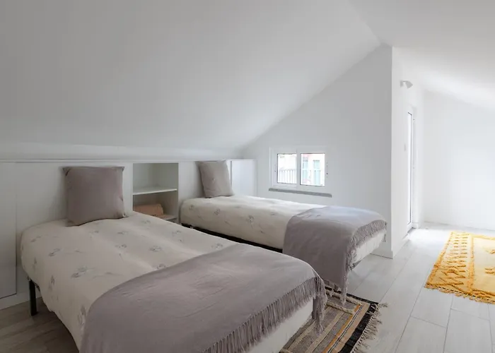 Akivillas Calheta Aura Tatil Evi