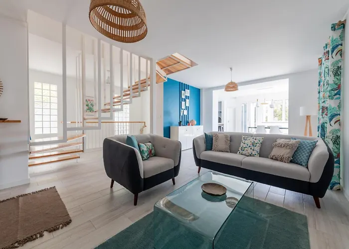 Tatil Evi Akivillas Calheta Aura *