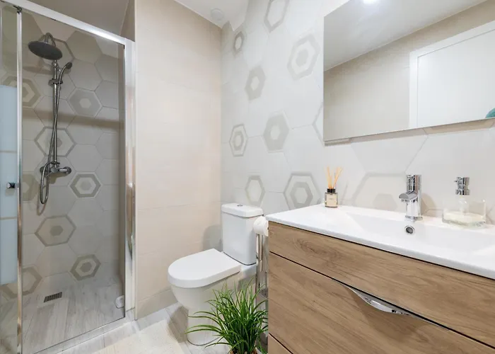 Akivillas Calheta Aura * Arco da Calheta (Madeira)